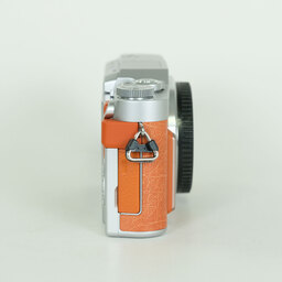 Panasonic LUMIX DC-GF10 ボディ オレンジ