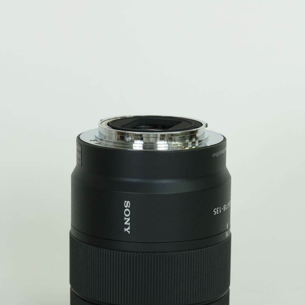 SONY E 18-135mm F3.5-5.6 OSS SEL18135 SONY E 18-135mm F3.5-5.6 OSS SEL18135