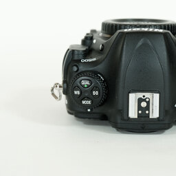Nikon D500