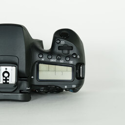 Canon EOS 90D