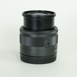 Canon EF-M15-45mm F3.5-6.3 IS STM Canon EF-M15-45mm F3.5-6.3 IS STM