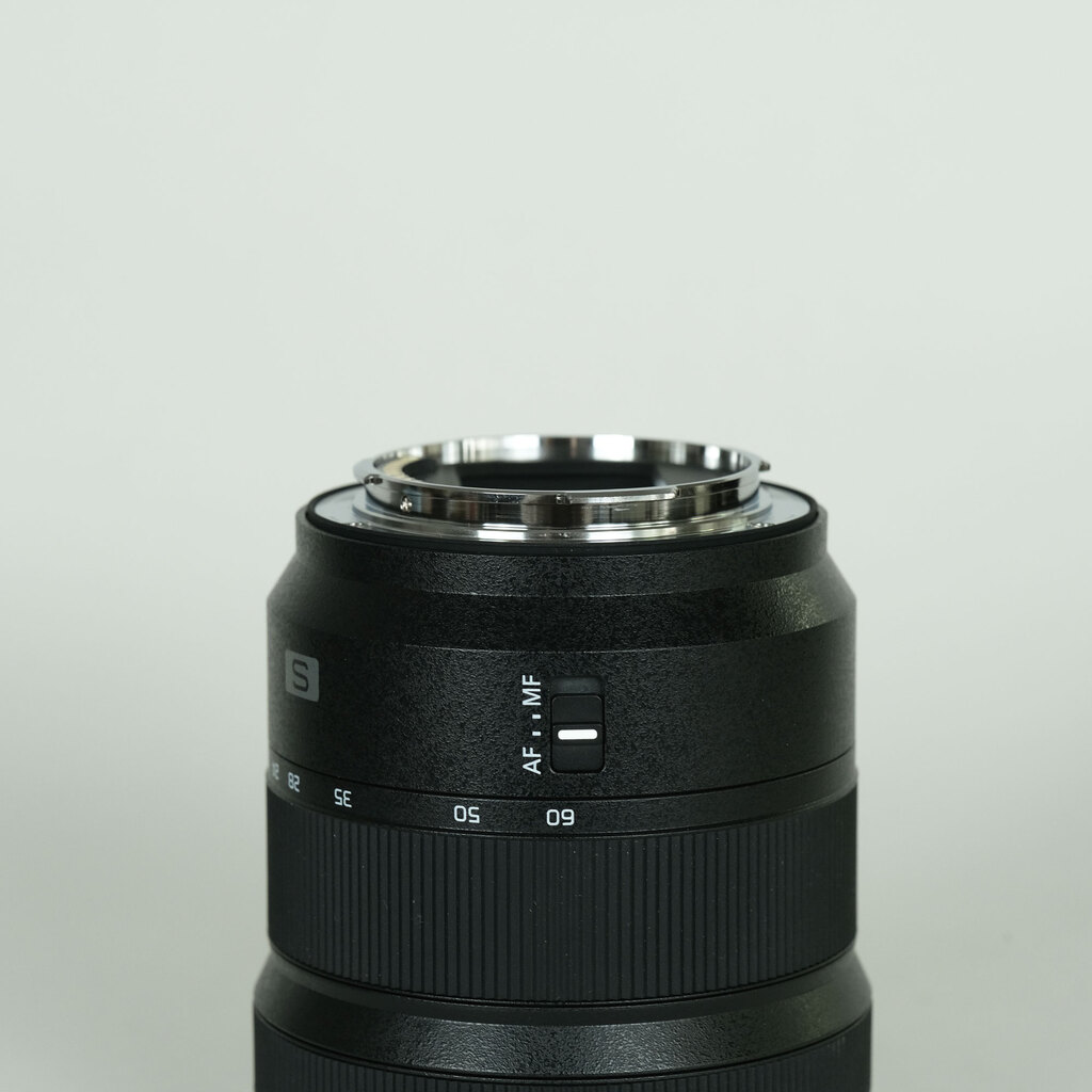 Panasonic LUMIX S 20-60mm F3.5-5.6