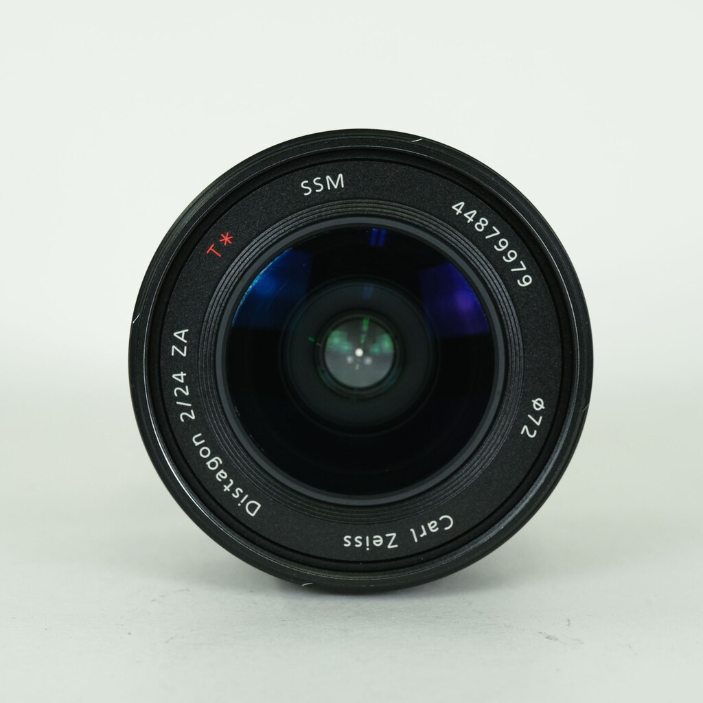 SONY Distagon T* 24mm F2 ZA SSM SAL24F20Z