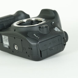 Canon EOS 7D Mark II