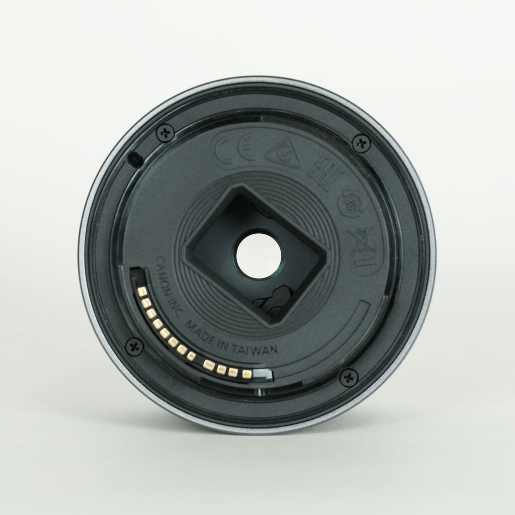 Canon RF-S 18-45mm F4.5-6.3 IS STM