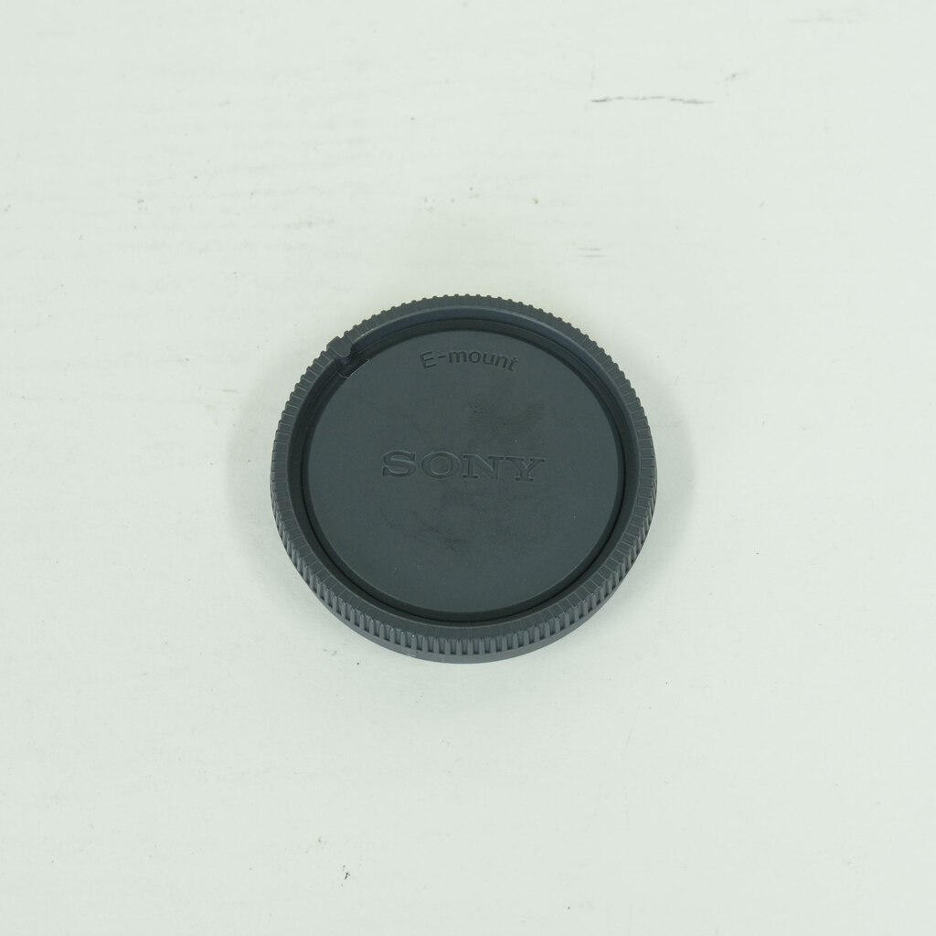 SONY FE 85mm F1.8 SEL85F18