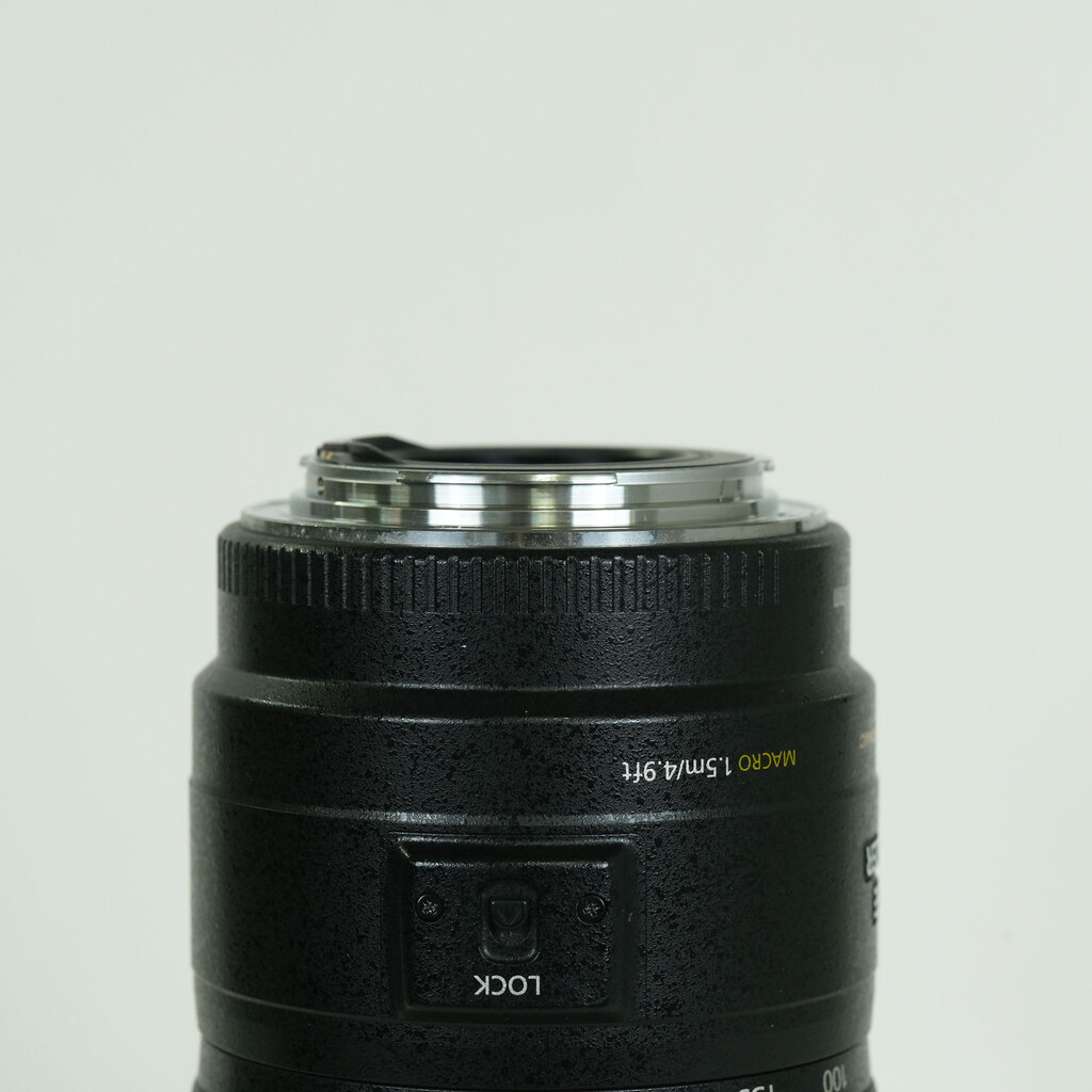Canon EF70-300mm F4-5.6 IS USM Canon EF70-300mm F4-5.6 IS USM