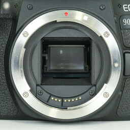 Canon EOS 9000D Canon EOS 9000D