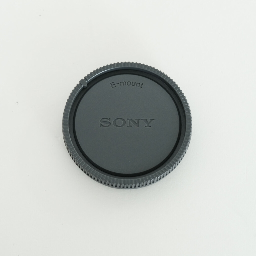 SONY E 35mm F1.8 OSS SEL35F18