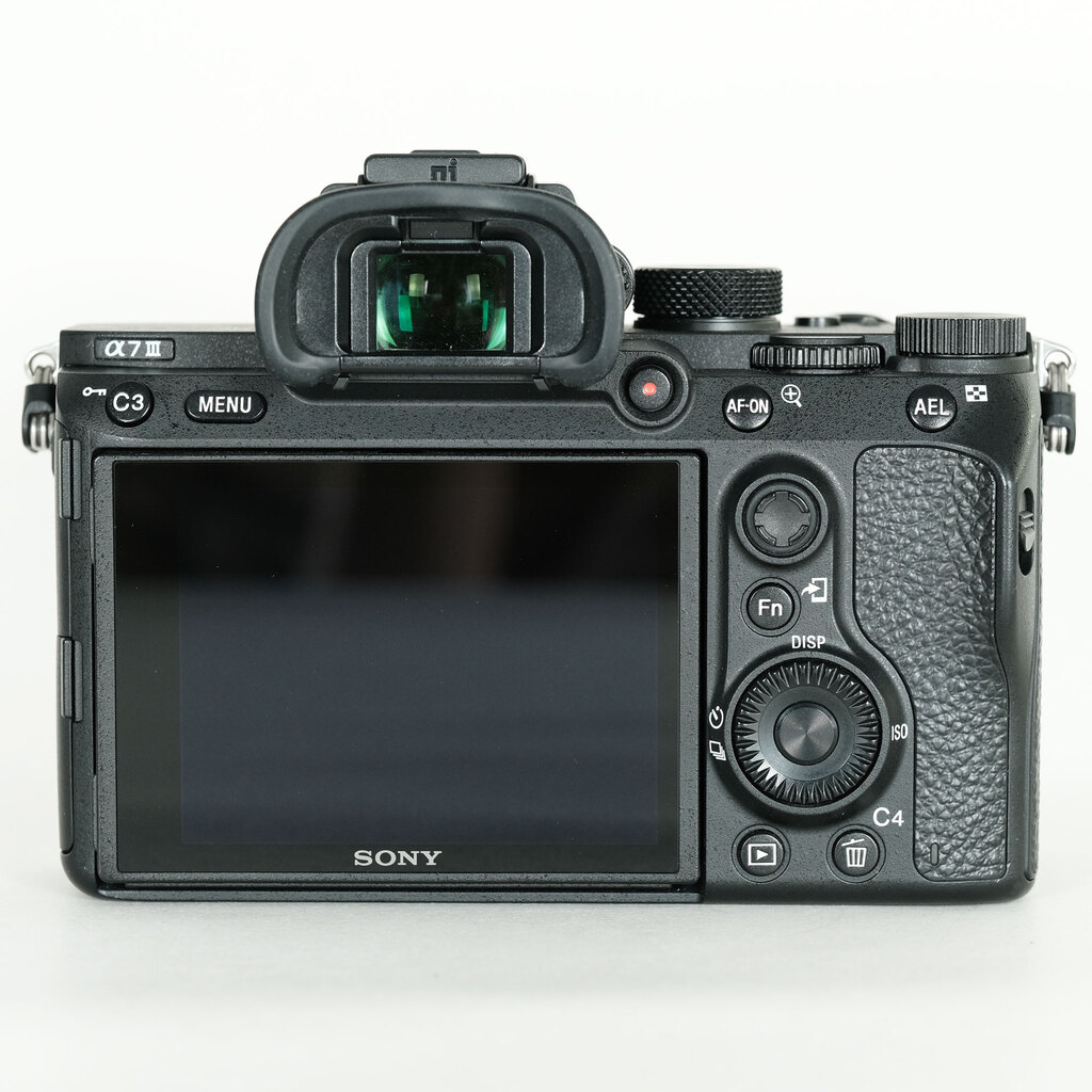 SONY α7 III（ILCE-7M3）