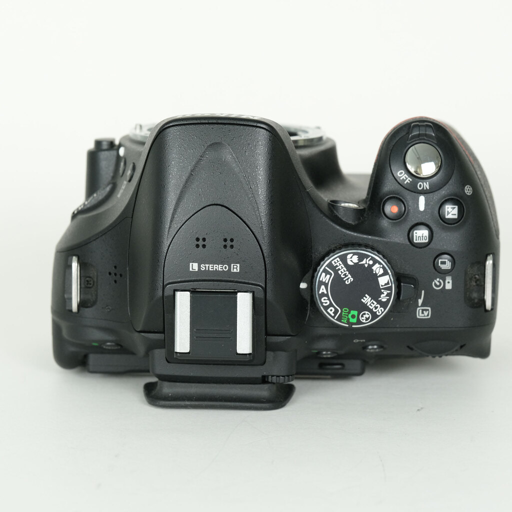 Nikon D5200 ボディ ブラック Nikon D5200 ボディ ブラック