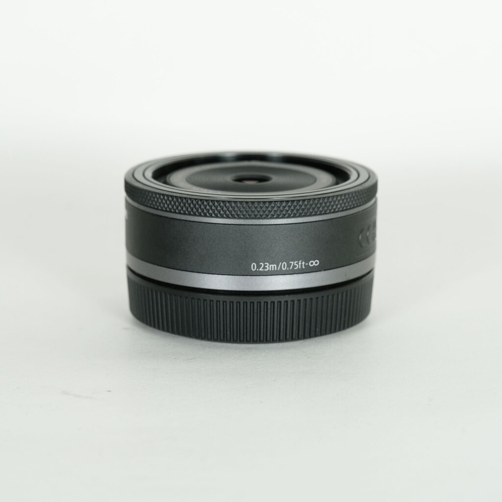 Canon RF28mm F2.8 STM