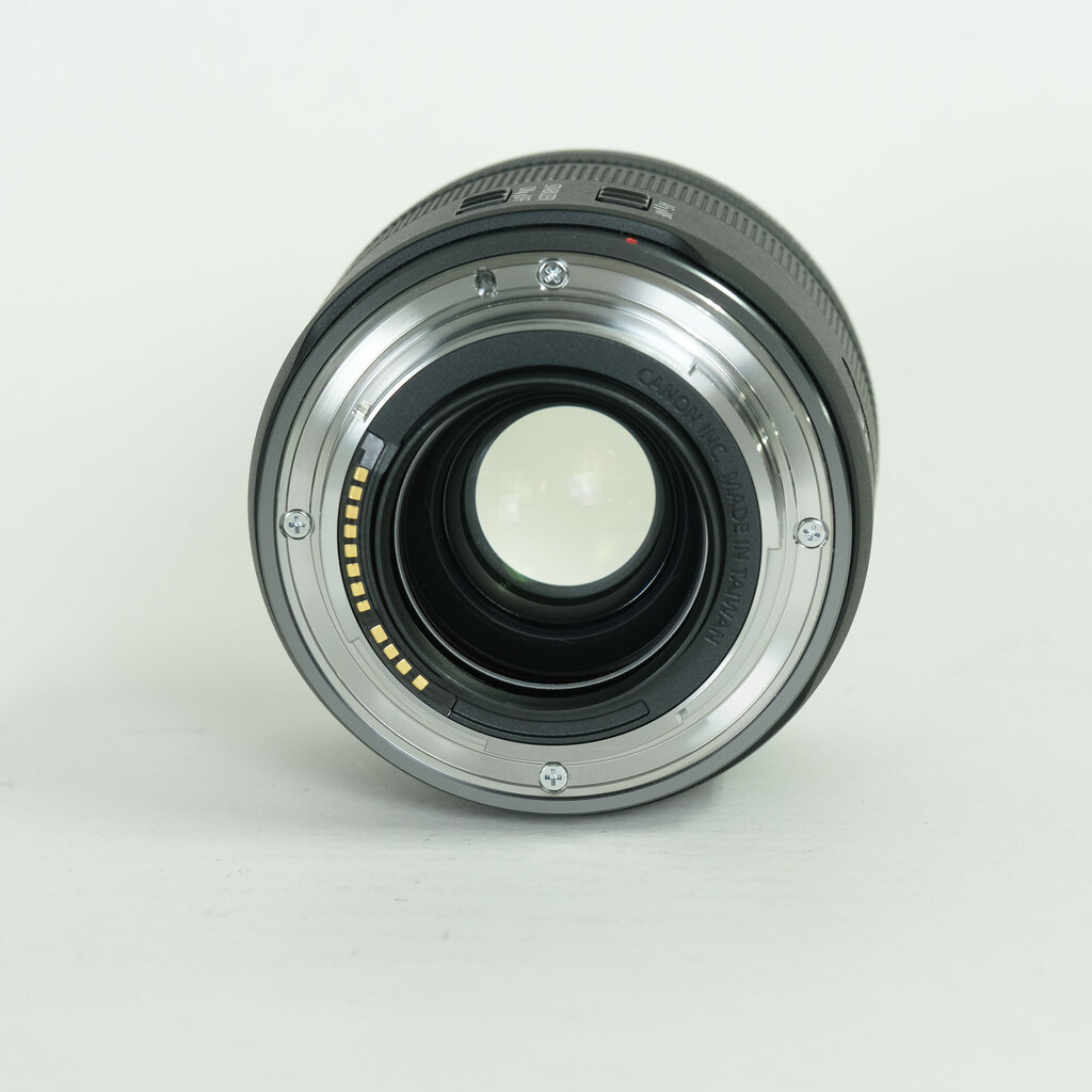 Canon RF35mm F1.8 MACRO IS STM