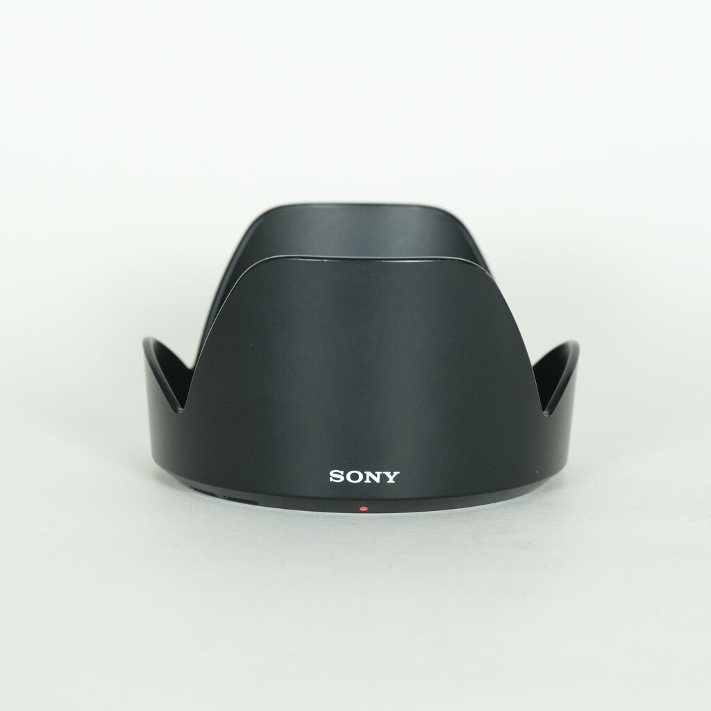 SONY E18-200mm F3.5-6.3 OSS SEL18200