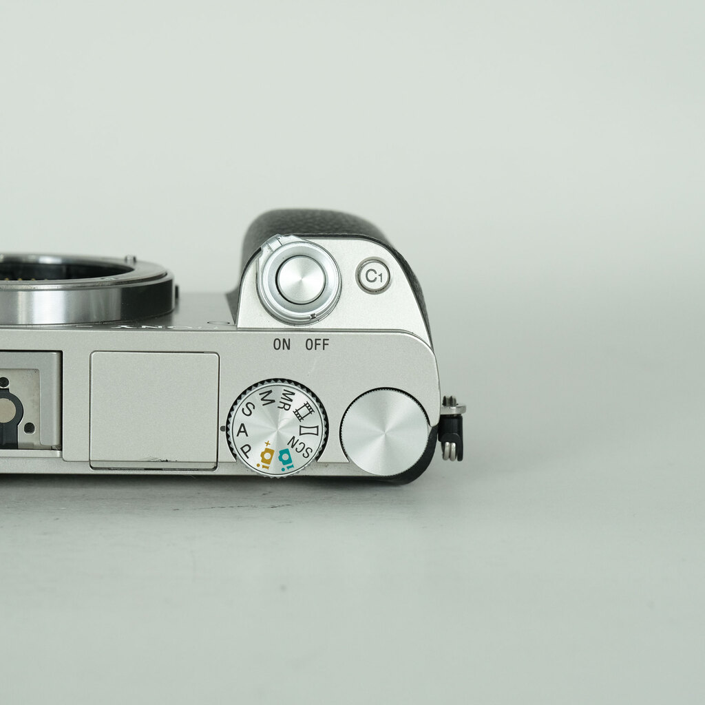 SONY α6000（ILCE-6000）