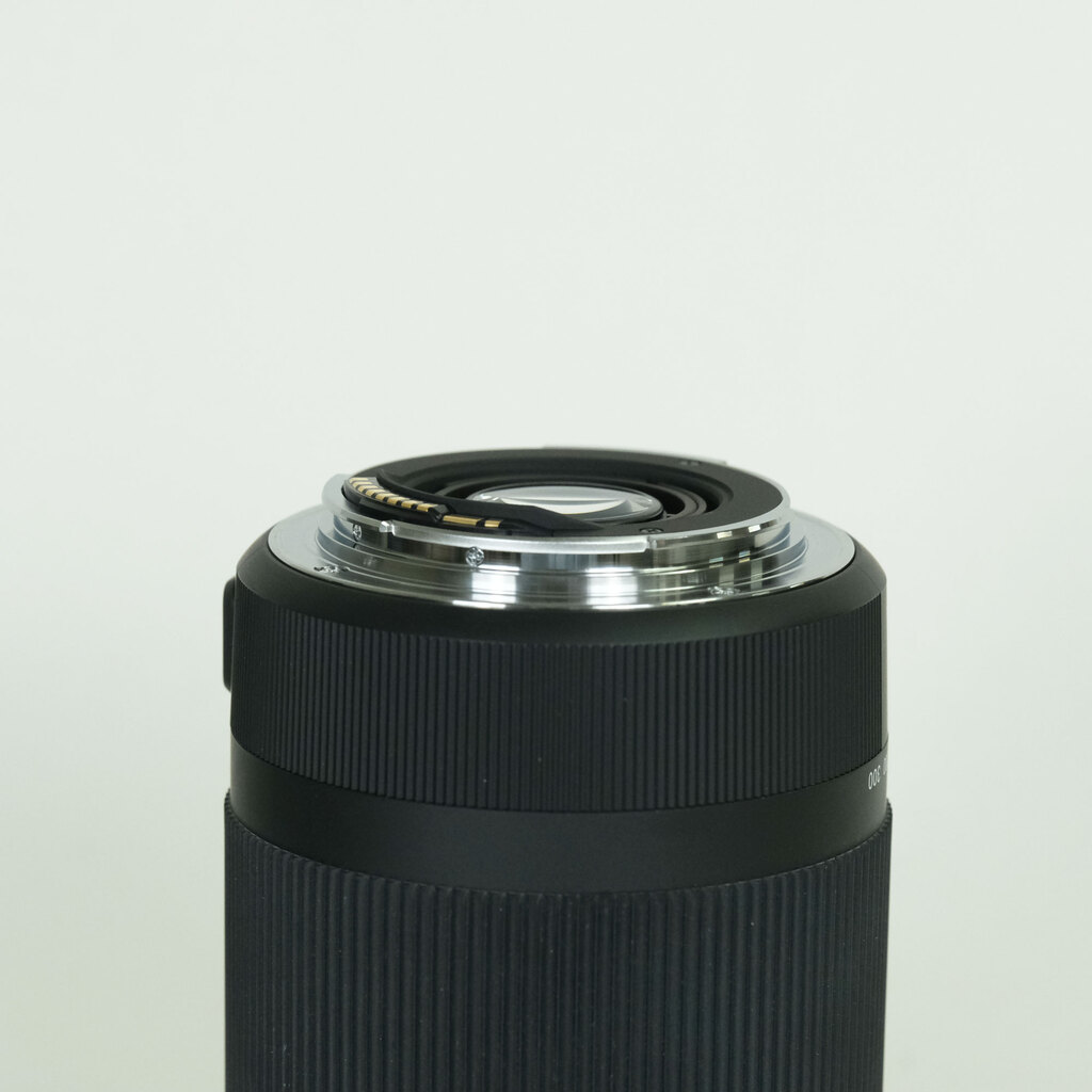 SIGMA 18-300mm F3.5-6.3 DC MACRO OS HSM｜Contemporary [キヤノンEF用]