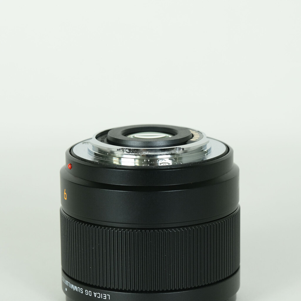 Panasonic LEICA DG SUMMILUX 9mm / F1.7 ASPH.