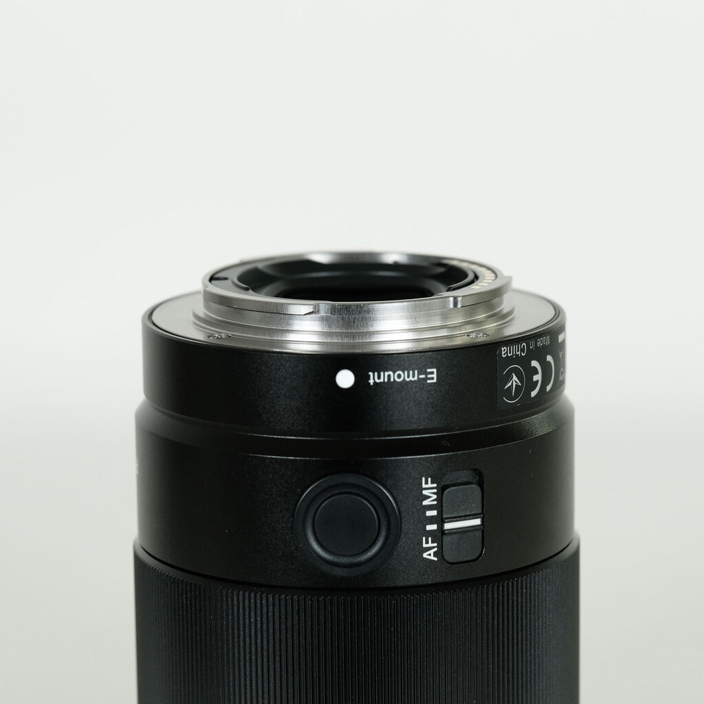 SONY FE 35mm F1.8 SEL35F18F