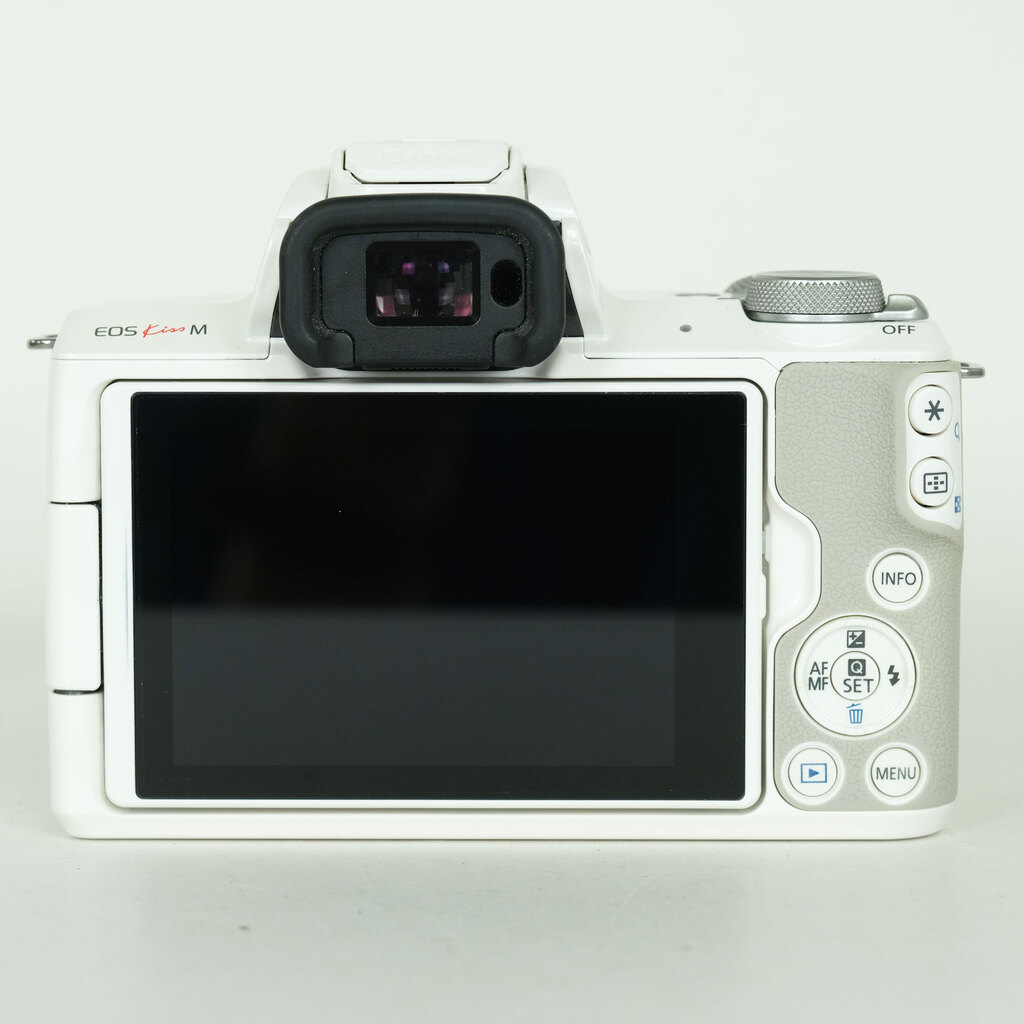 Canon EOS Kiss M