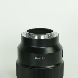 SONY FE 85mm F1.8 SEL85F18