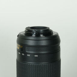 Nikon AF-P DX NIKKOR 70-300mm f/4.5-6.3G ED VR Nikon AF-P DX NIKKOR 70-300mm f/4.5-6.3G ED VR