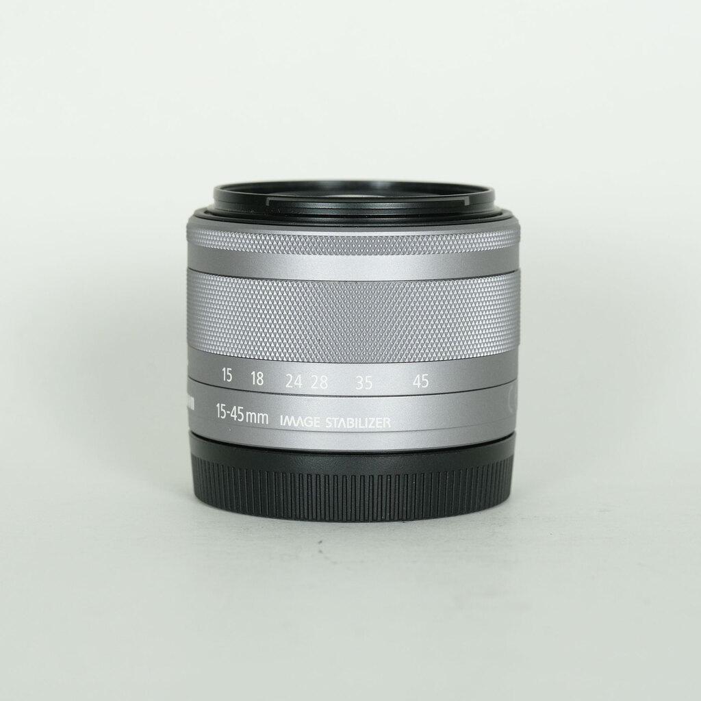 Canon EF-M15-45mm F3.5-6.3 IS STM