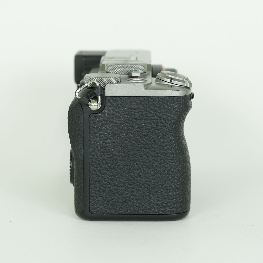 SONY α7C II（ILCE-7CM2）