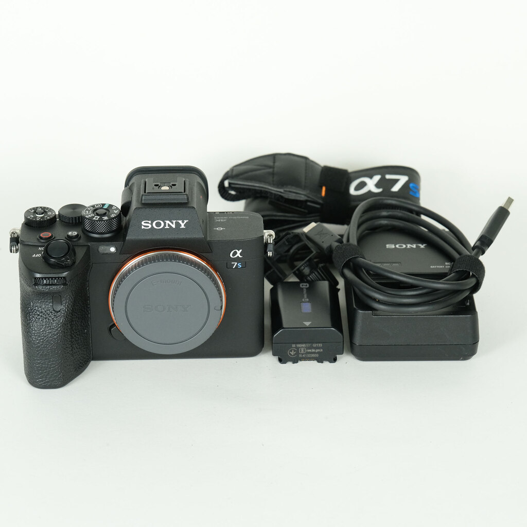 SONY α7S III（ILCE-7SM3）の出品 | ONE SCENE（ワンシーン）