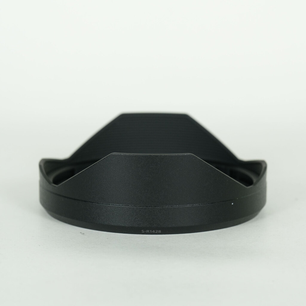 Panasonic LUMIX S 14-28mm F4-5.6 MACROの出品 | ONE SCENE（ワンシーン）