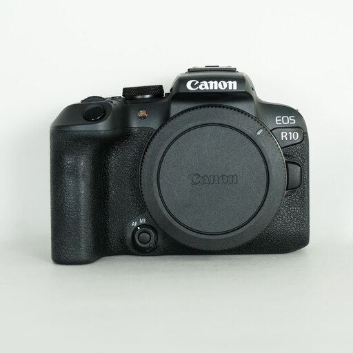 Canon EOS R10