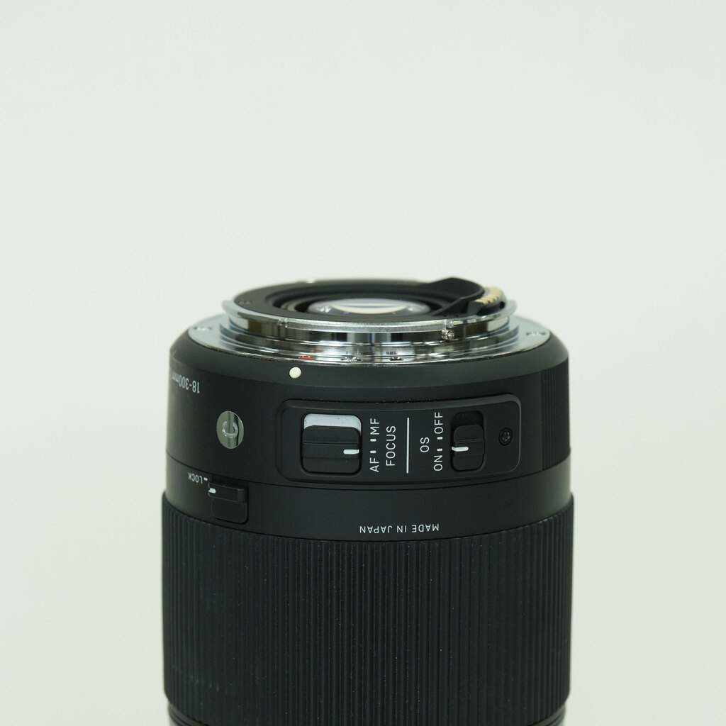 SIGMA 18-300mm F3.5-6.3 DC MACRO OS HSM｜Contemporary [キヤノンEF用]