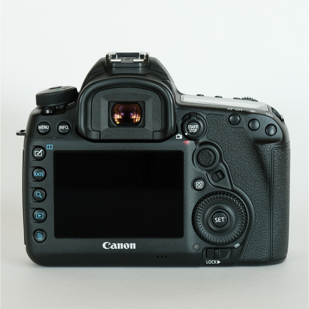 Canon EOS 5D Mark IV