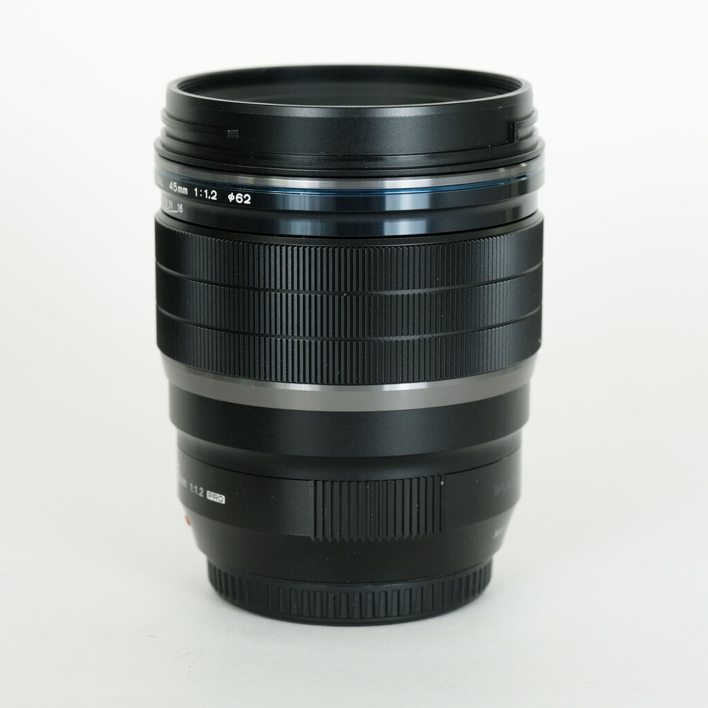 OLYMPUS M.ZUIKO DIGITAL ED 45mm F1.2 PRO