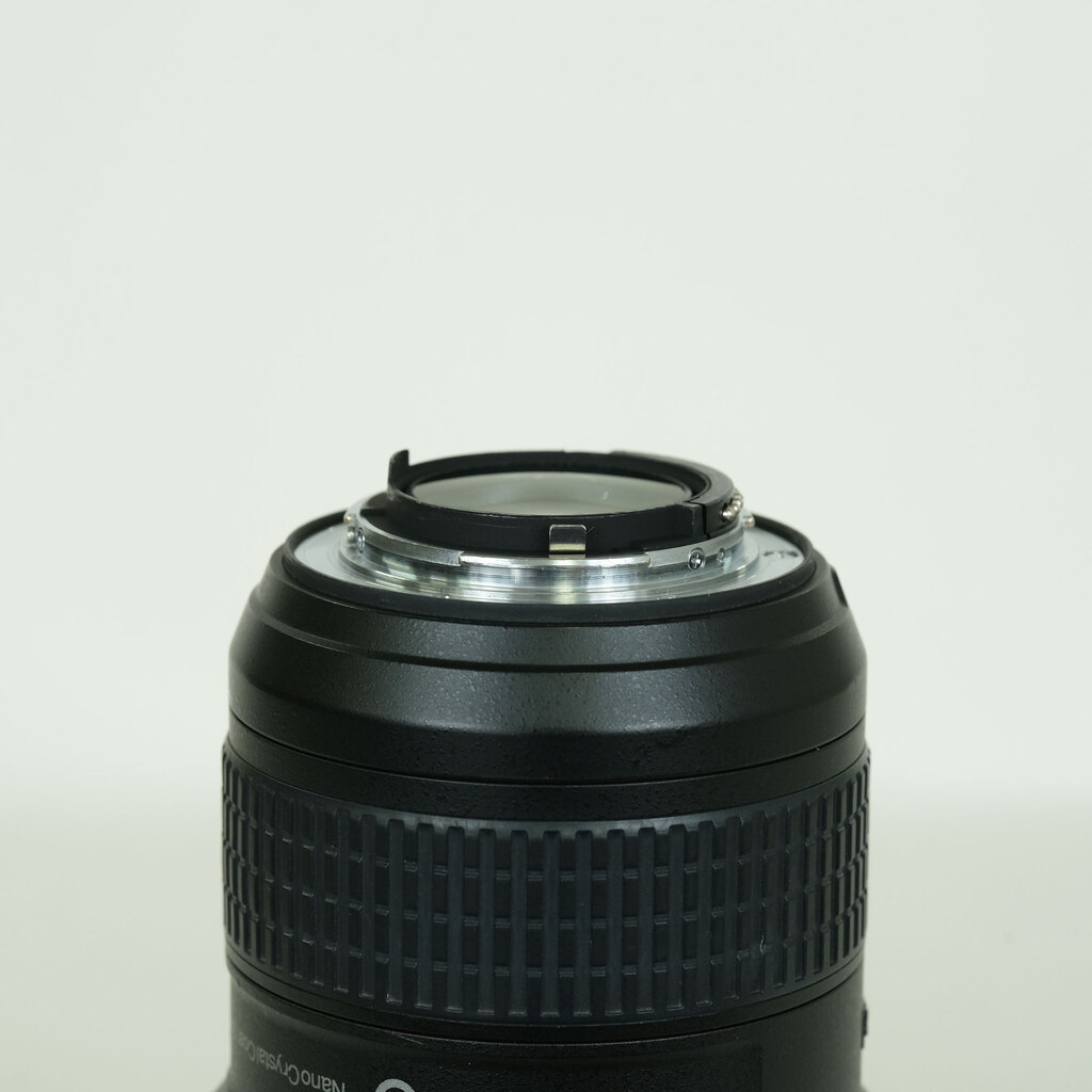 Nikon AF-S NIKKOR 16-35mm F4 G ED VR