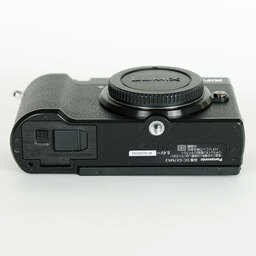 Panasonic LUMIX DC-GX7MK3 ブラック