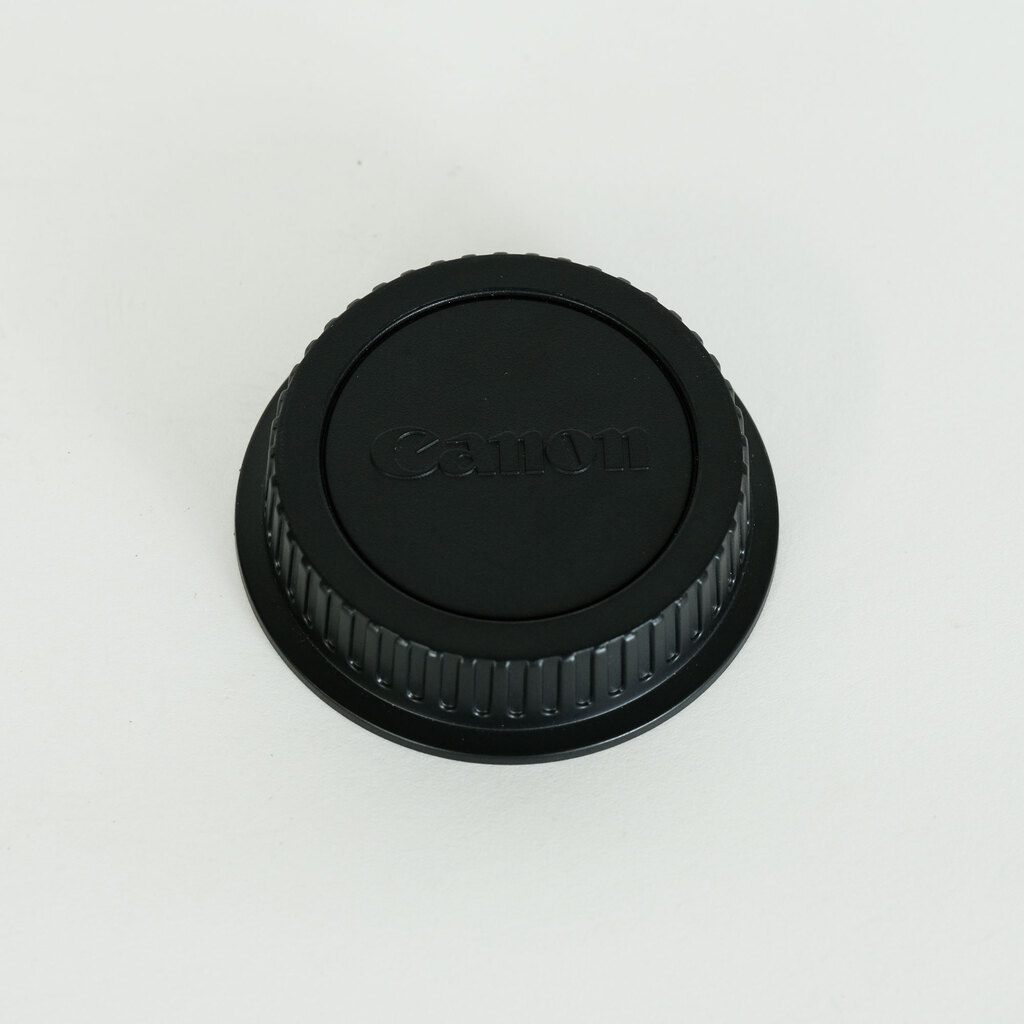 Canon EF-S10-22mm F3.5-4.5 USM Canon EF-S10-22mm F3.5-4.5 USM