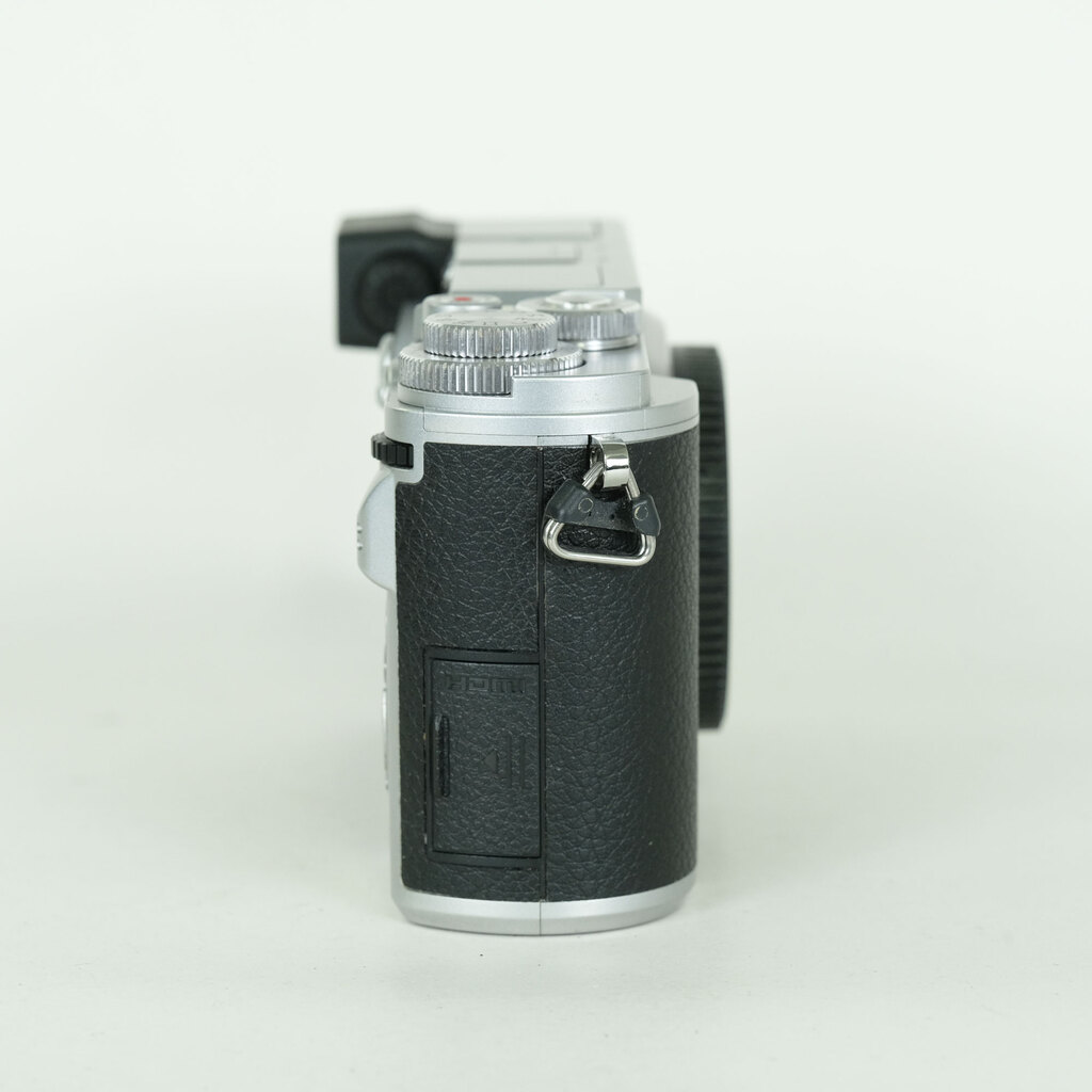 Panasonic LUMIX DC-GX7MK3 シルバー