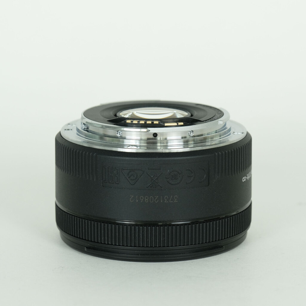 Canon EF50mm F1.8 STM Canon EF50mm F1.8 STM