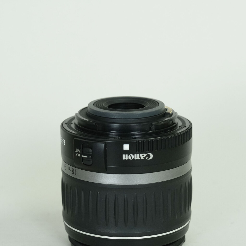 Canon EF-S 18-55mm F3.5-5.6 II USM