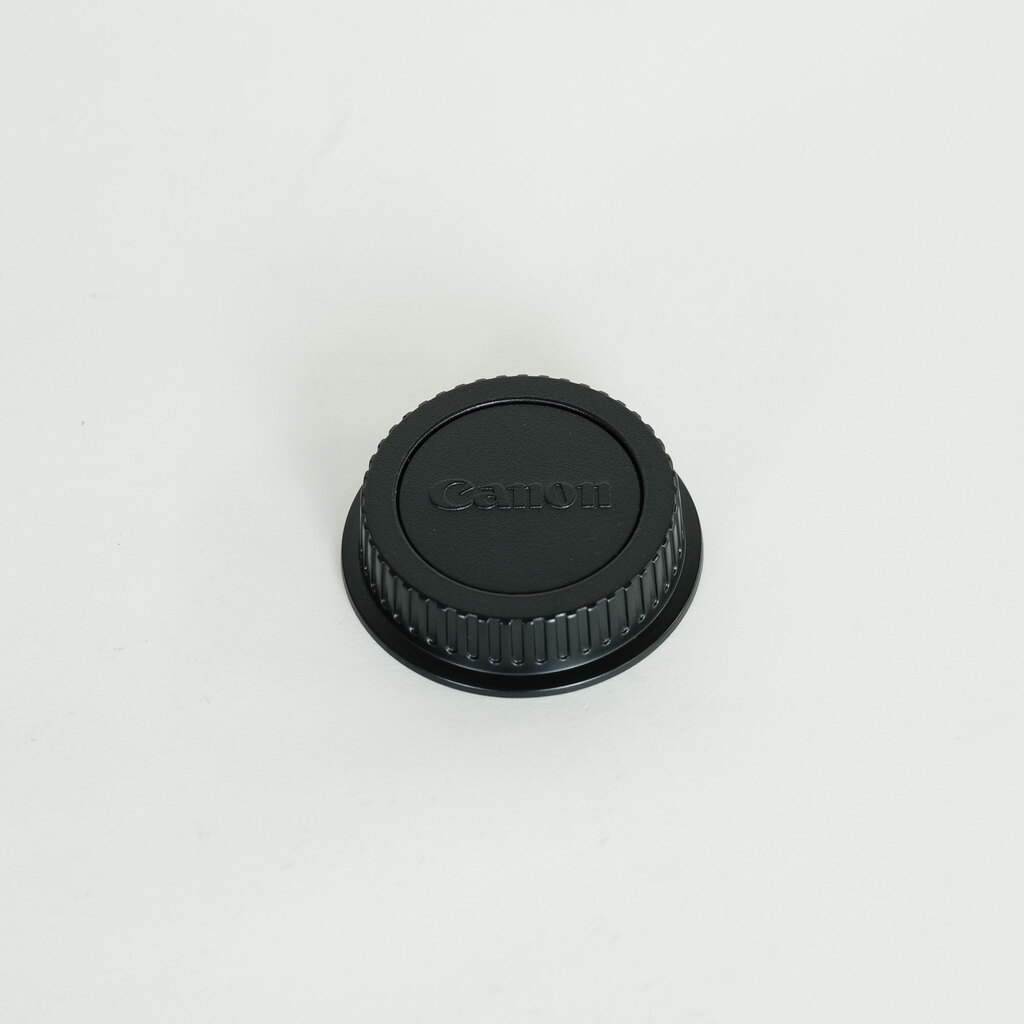 Canon EF70-200mm F2.8L IS II USM Canon EF70-200mm F2.8L IS II USM