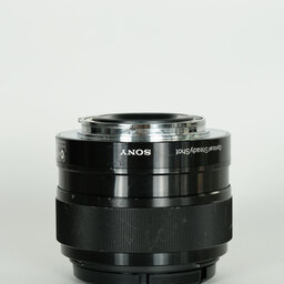 SONY E 35mm F1.8 OSS SEL35F18 SONY E 35mm F1.8 OSS SEL35F18