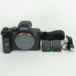 SONY α7 II（ILCE-7M2）