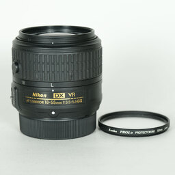 Nikon AF-S DX NIKKOR 18-55mm f3.5-5.6G VR II