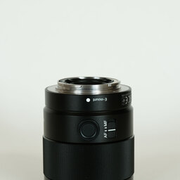 SONY FE 35mm F1.8 SEL35F18F SONY FE 35mm F1.8 SEL35F18F