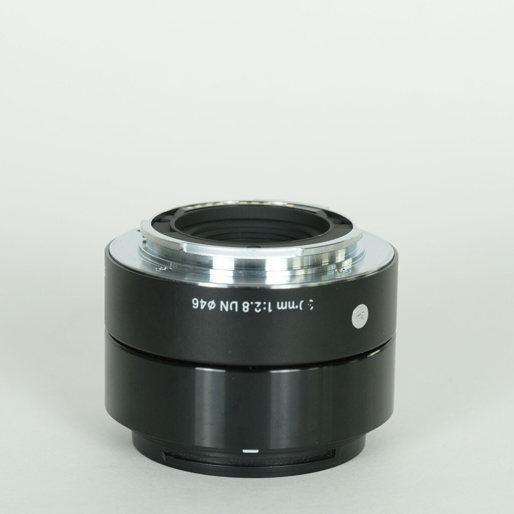 SIGMA A 30mm F2.8 DN (ソニーE用)ブラック SIGMA A 30mm F2.8 DN (ソニーE用)ブラック