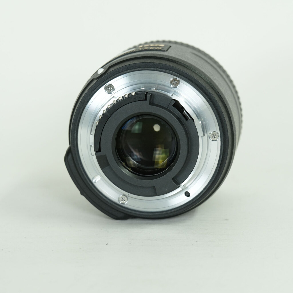 Nikon AF-S DX Micro NIKKOR 40mm f/2.8G