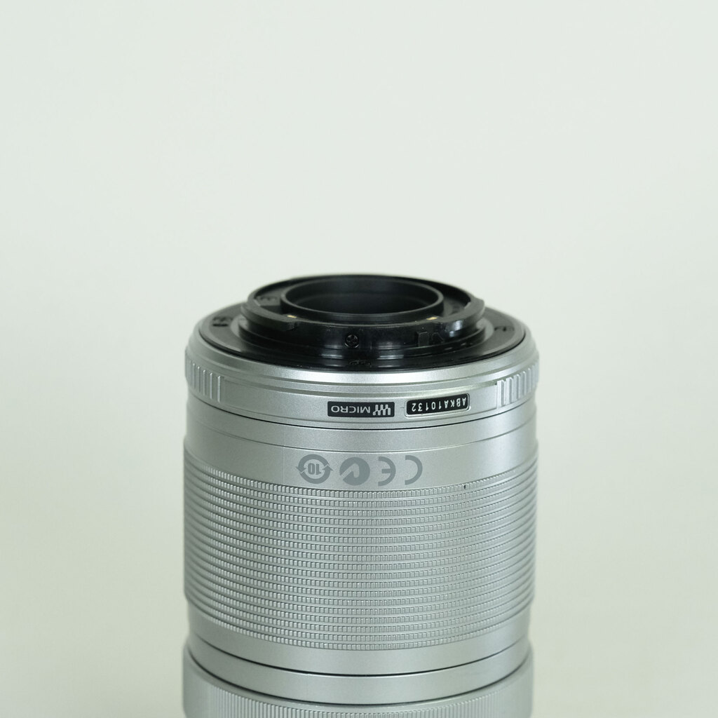 OLYMPUS M.ZUIKO DIGITAL ED 40-150mm F4.0-5.6 R