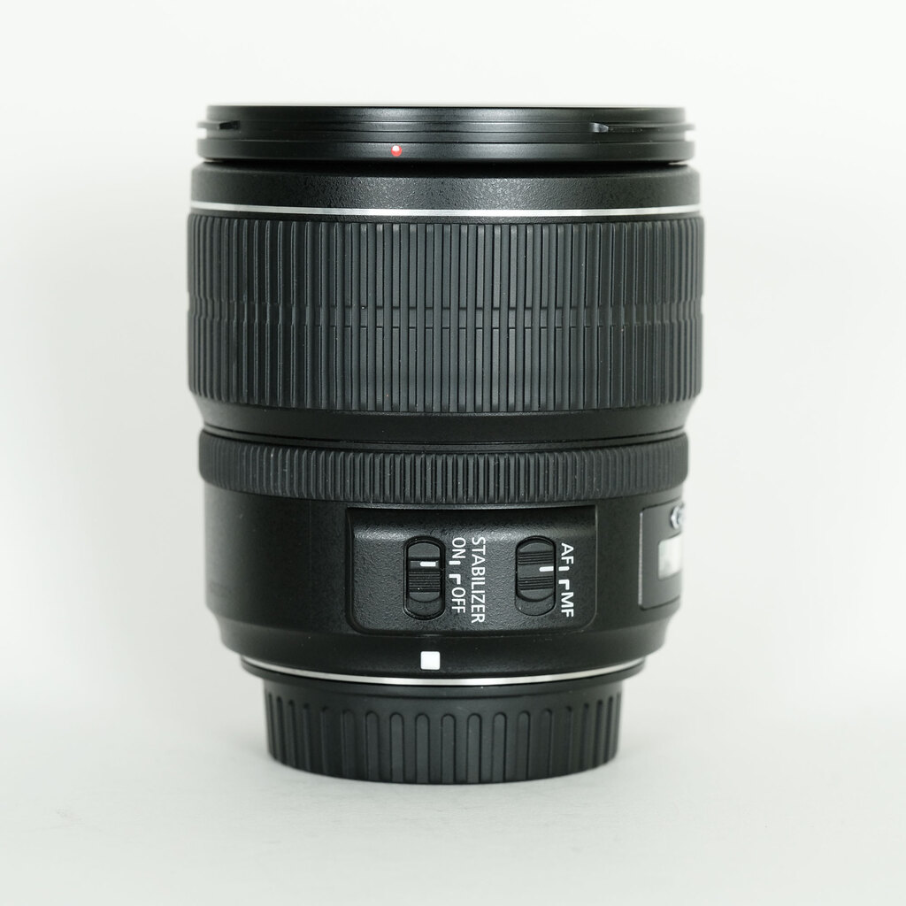 Canon EF-S15-85mm F3.5-5.6 IS USM