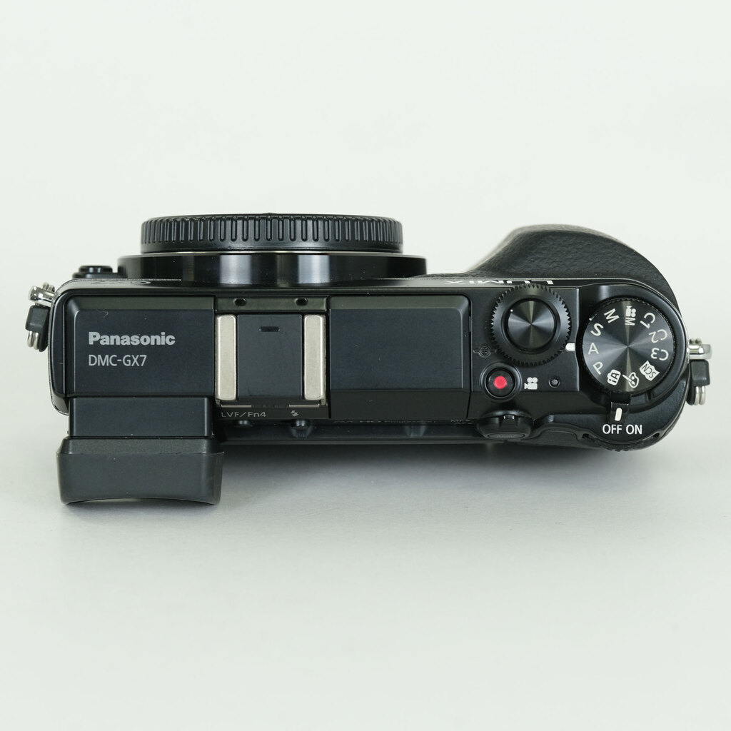 Panasonic LUMIX DMC-GX7-K ボディ ブラック