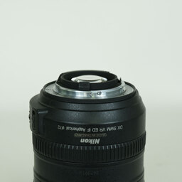 Nikon AF-S DX VR Zoom-Nikkor 18-200mm F3.5-5.6G IF-ED